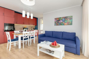 Beautiful & Spacious 2 Bedroom Apartment Mickiewicza by Noclegi Renters, Gmina Puck